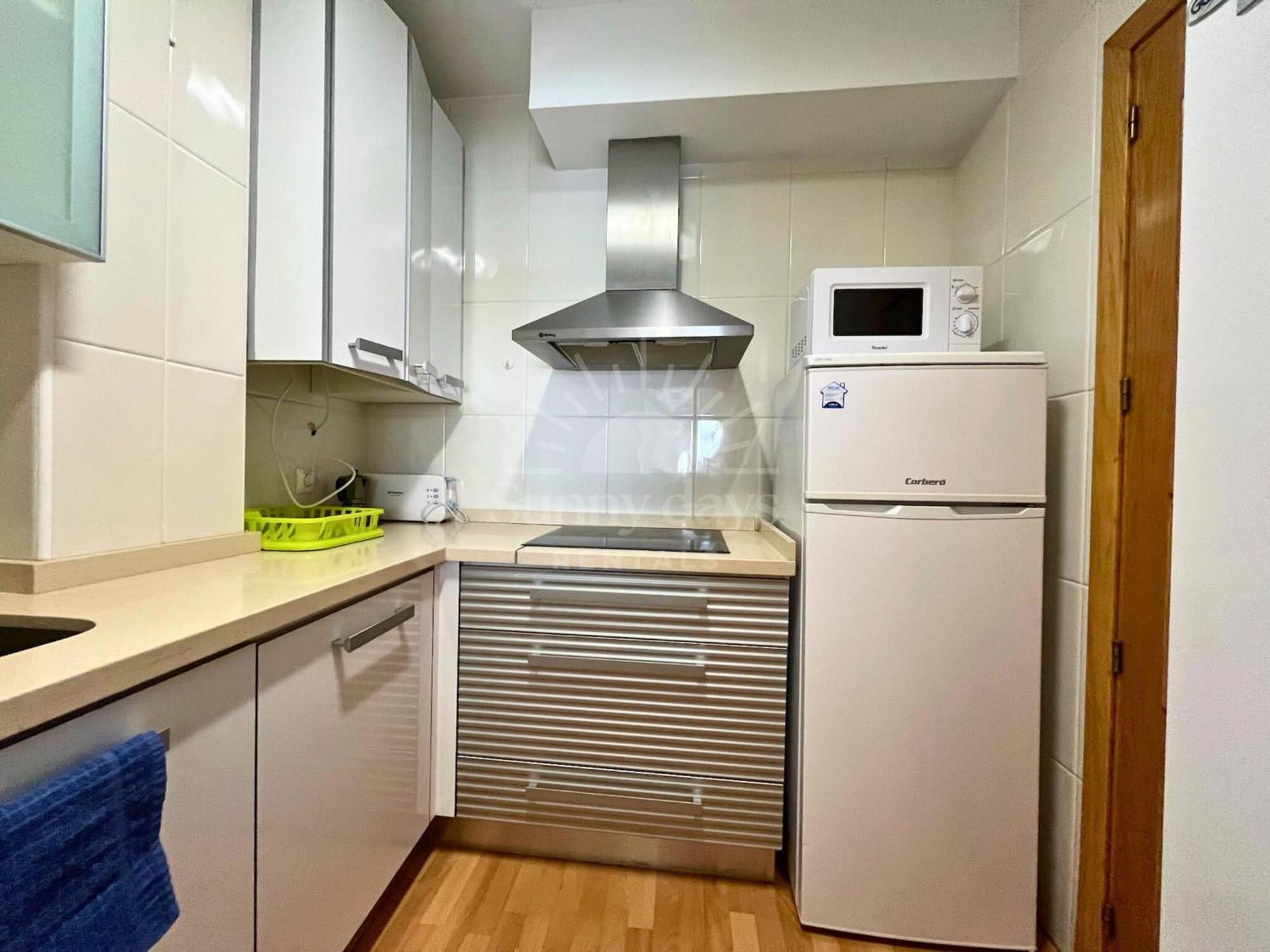 Acogedor Apartamento A 30 Metros De La Playa - Wifi - Smarttv Almería Eksteriør billede
