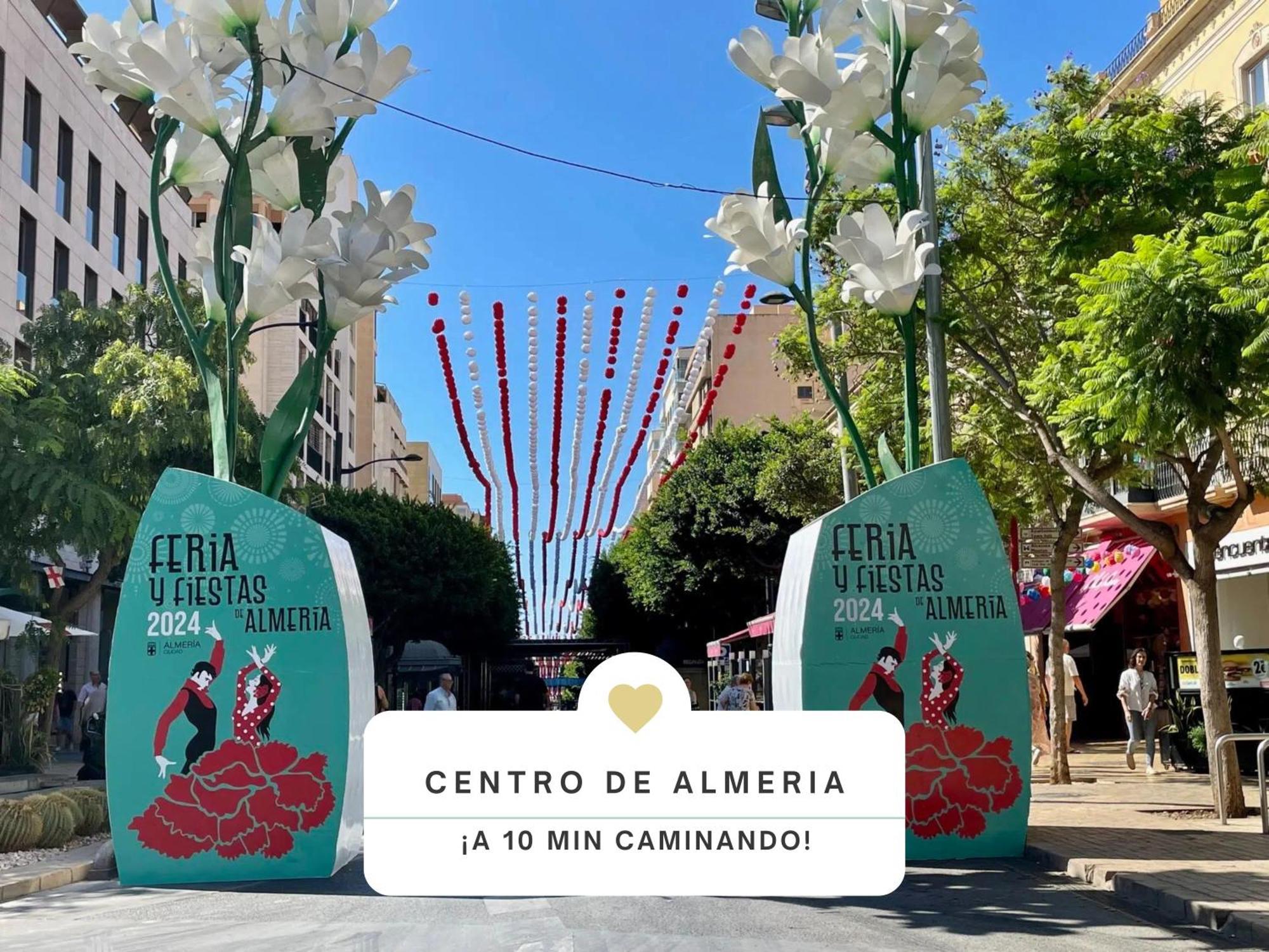 Acogedor Apartamento A 30 Metros De La Playa - Wifi - Smarttv Almería Eksteriør billede